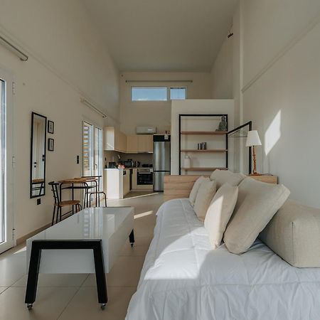 Ponte Suites Andírrion エクステリア 写真