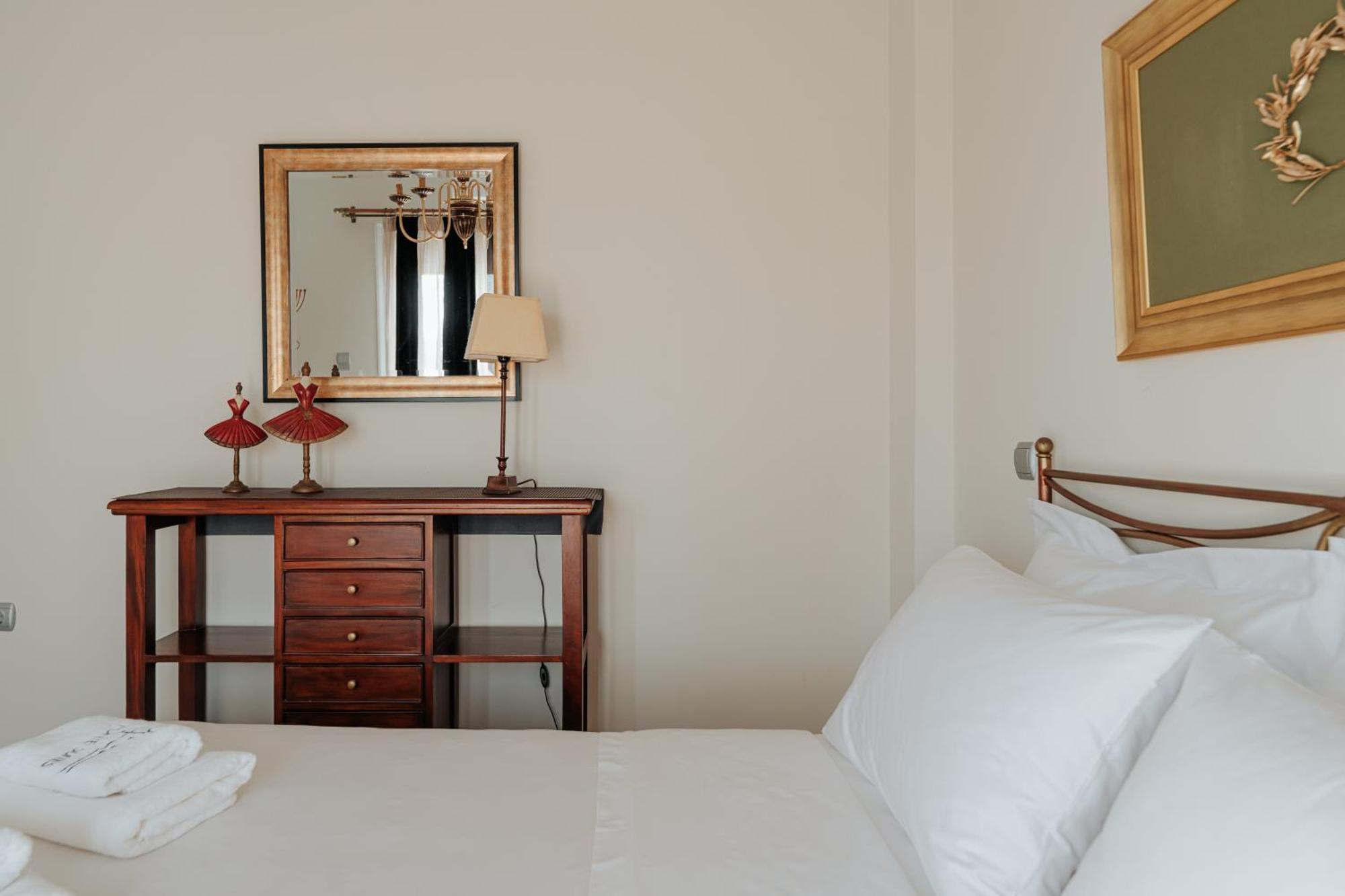 Ponte Suites Andírrion エクステリア 写真