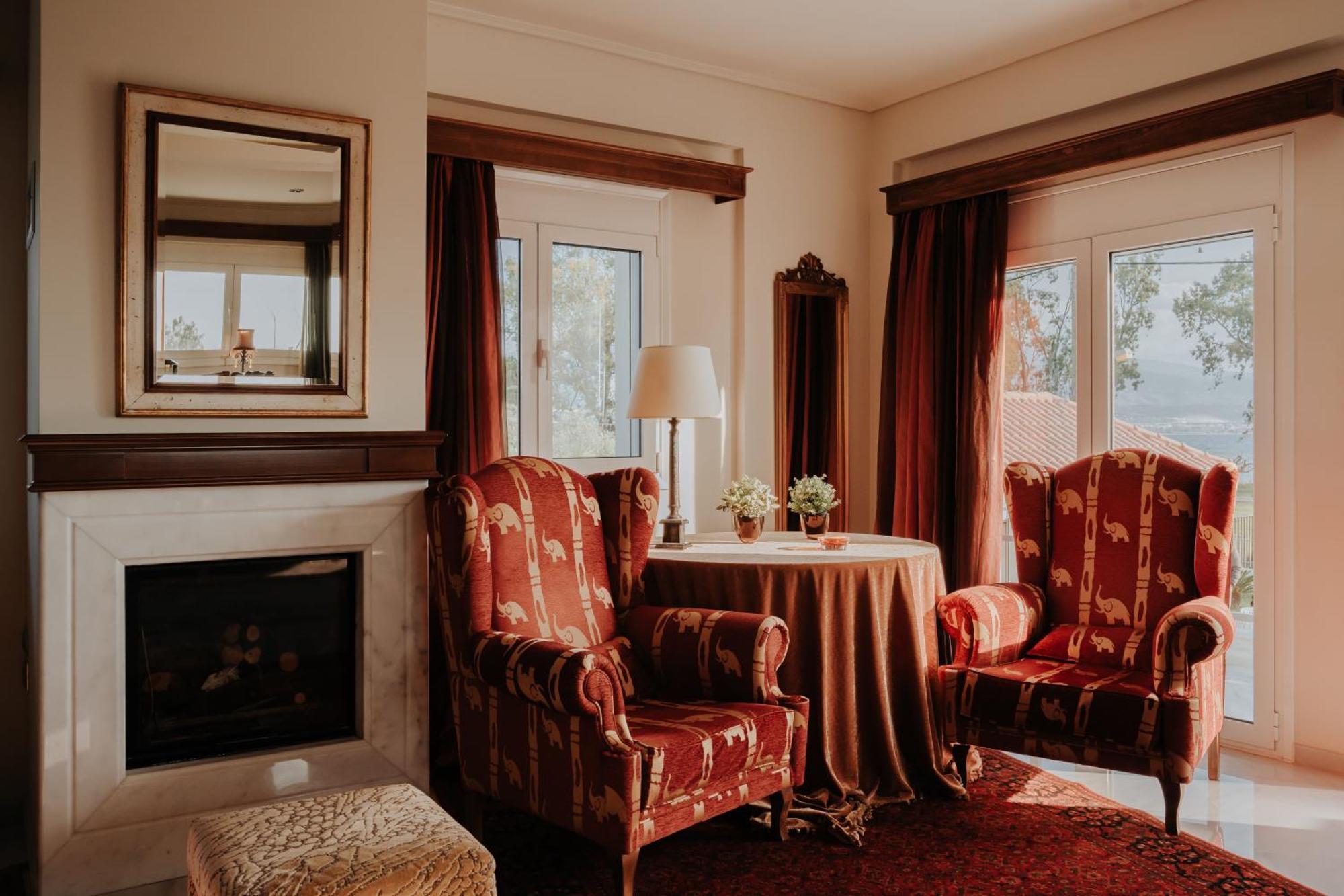 Ponte Suites Andírrion エクステリア 写真