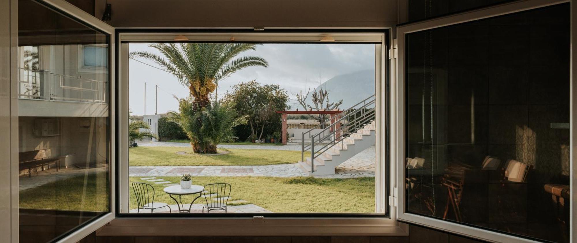 Ponte Suites Andírrion エクステリア 写真